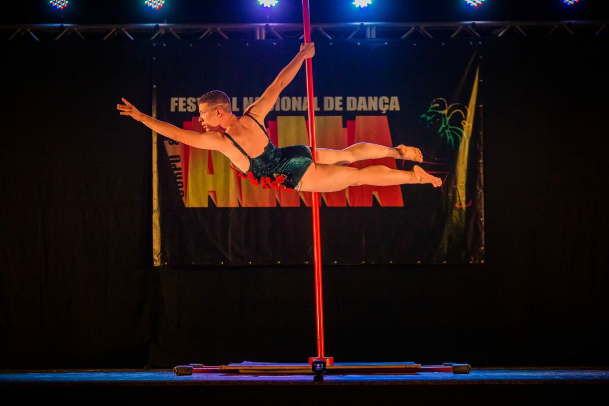 POLE DANCE: Equipe de Três Lagoas é medalhista em campeonato nacional de dança