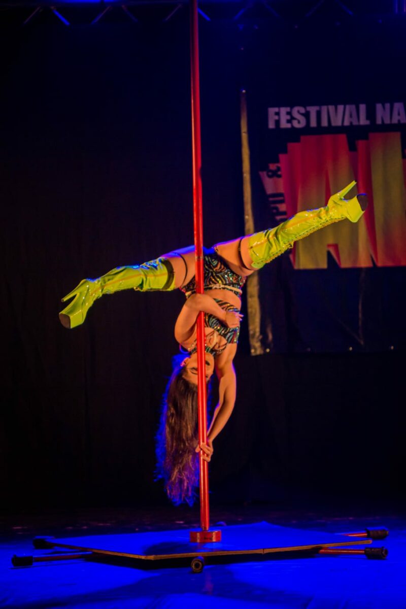 POLE DANCE: Equipe de Três Lagoas é medalhista em campeonato nacional de dança