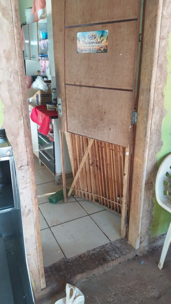 Vítima flagra criminoso dentro do quintal de residência em Três Lagoas