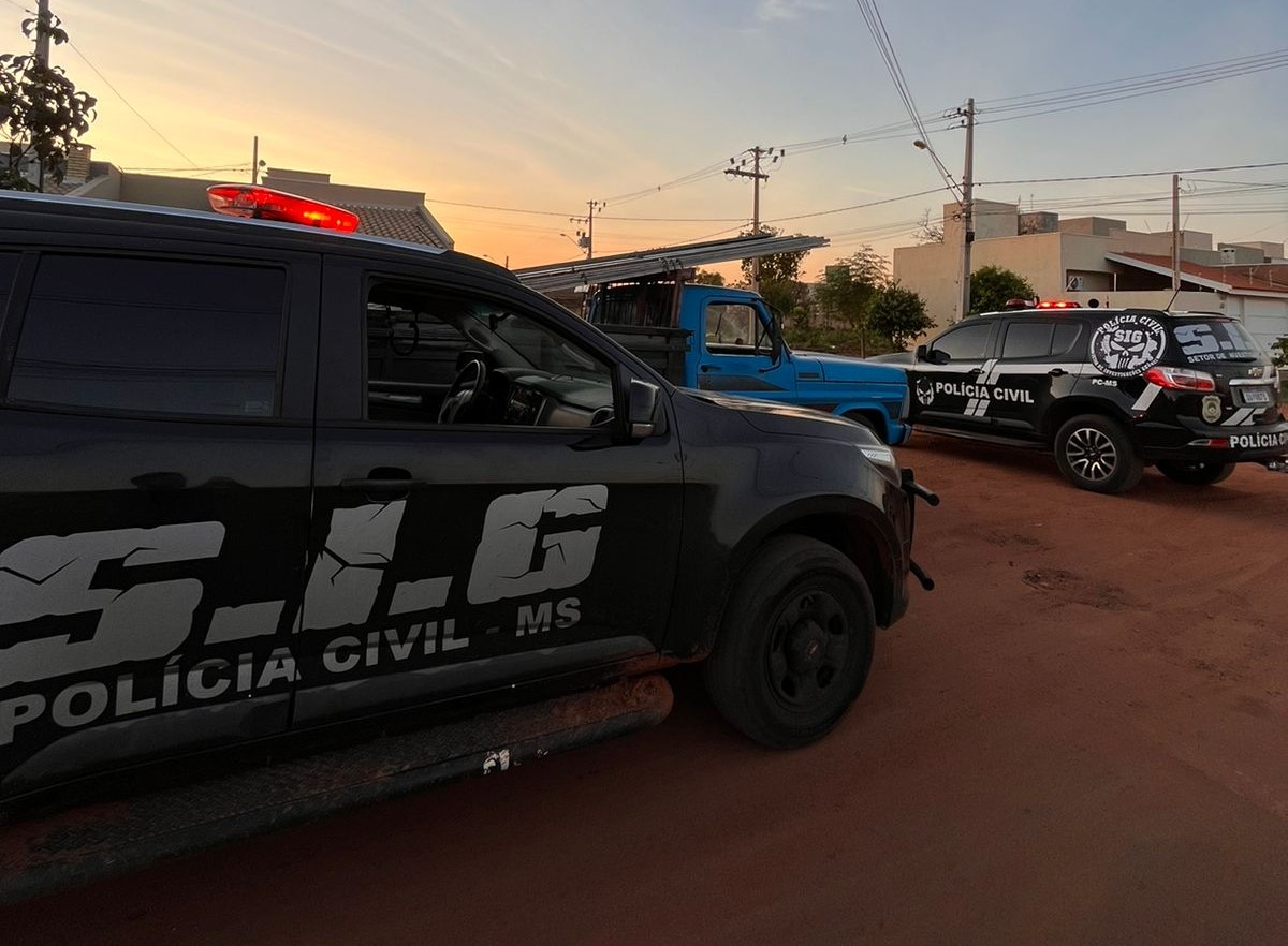 Ação inteligente da equipe da SIG de Três Lagoas, prende meliantes que dariam golpe em R$ 25 mil Ação inteligente da equipe da SIG de Três Lagoas, prende meliantes que dariam golpe em R$ 25 mil