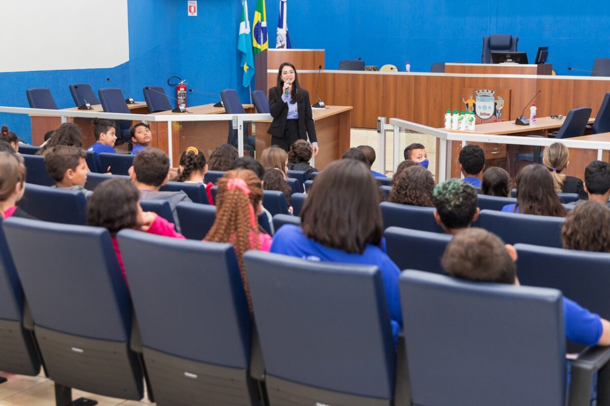 <strong>Escola do Legislativo promove palestras em parceria com a Secretaria de Meio Ambiente</strong>