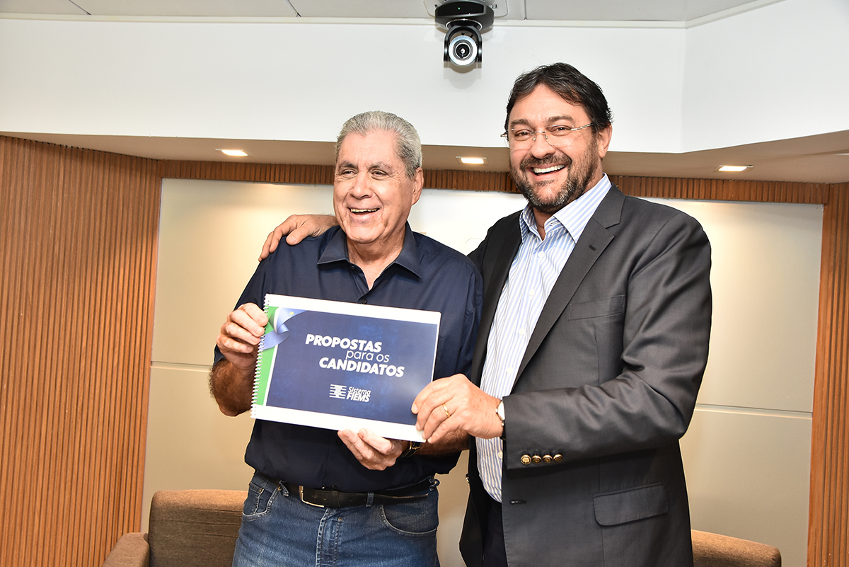 Fiems apresenta demandas da indústria a candidatos ao governo do Estado Fiems apresenta demandas da indústria a candidatos ao governo do Estado