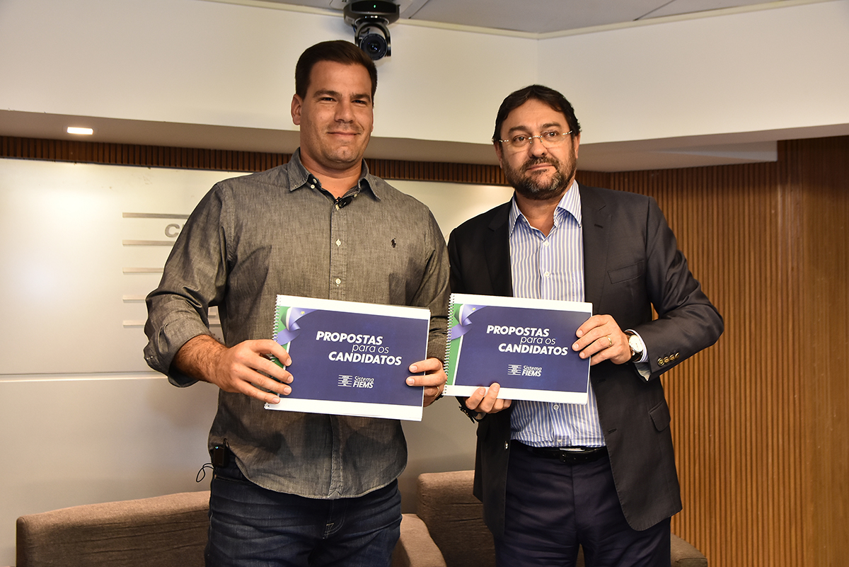 Fiems apresenta demandas da indústria a candidatos ao governo do Estado Fiems apresenta demandas da indústria a candidatos ao governo do Estado