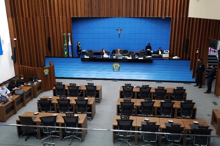 Deputados federais precisam de mais de 164 mil votos para elegerem, enquanto o estadual 56.832; analise as chapas Deputados federais precisam de mais de 164 mil votos para elegerem, enquanto o estadual 56.832; analise as chapas