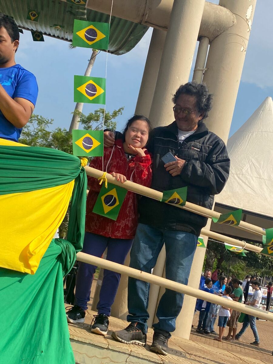 Desfile de 7 de Setembro atraiu milhares de pessoas ao centro de Três Lagoas Desfile de 7 de Setembro atraiu milhares de pessoas ao centro de Três Lagoas