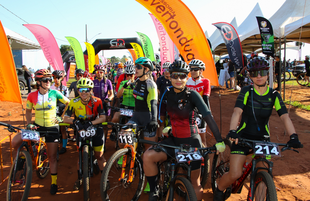 2ª edição do Eucalipto Ride agitou Arenamix e Arapuá no final de semana 2ª edição do Eucalipto Ride agitou Arenamix e Arapuá no final de semana