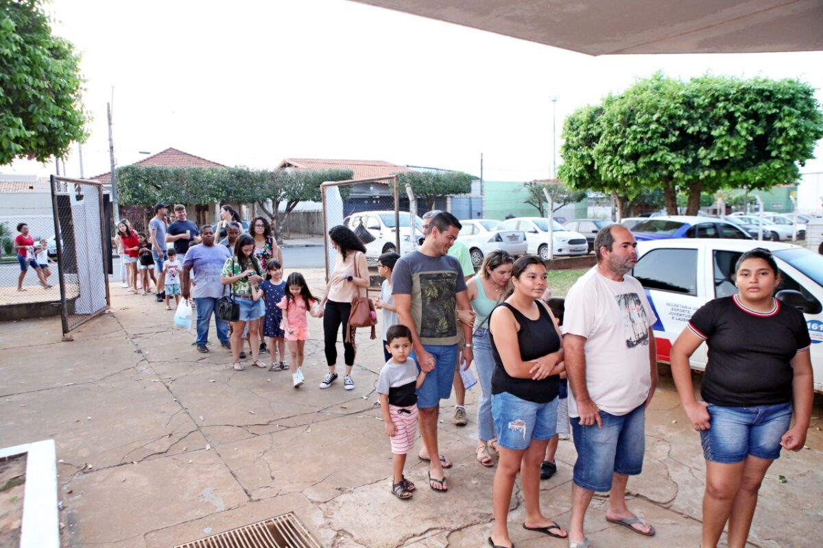 <strong>Mais de mil pessoas prestigiaram o espetáculo “Circus a Nova Tournée”</strong> <strong>Mais de mil pessoas prestigiaram o espetáculo “Circus a Nova Tournée”</strong>