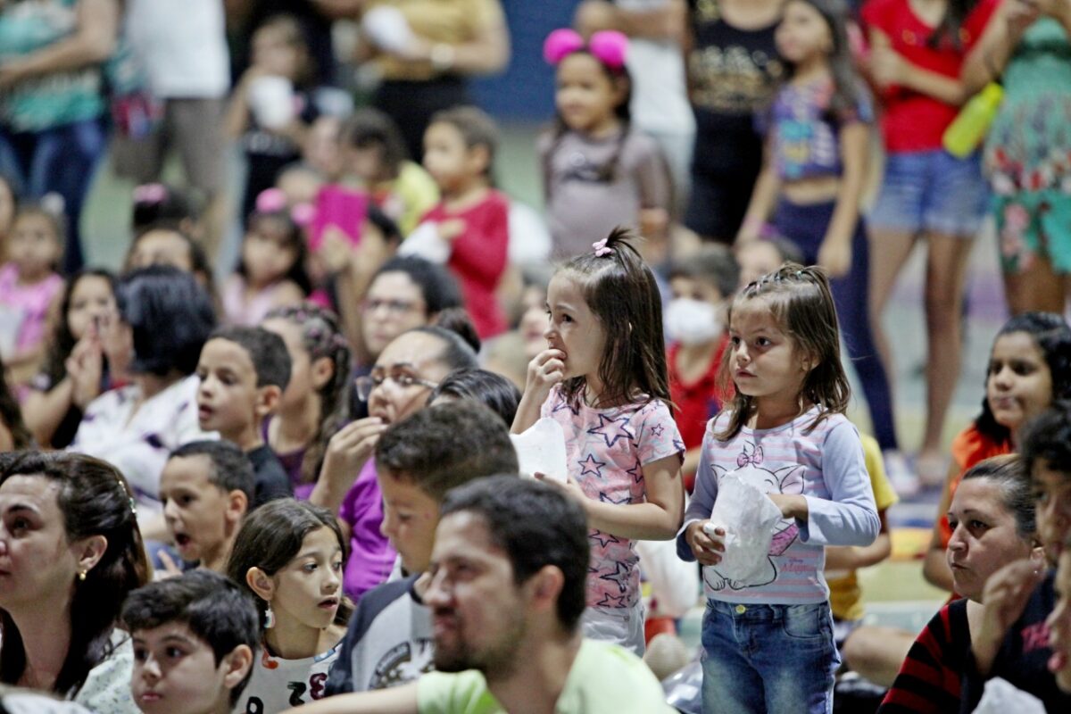 <strong>Mais de mil pessoas prestigiaram o espetáculo “Circus a Nova Tournée”</strong> <strong>Mais de mil pessoas prestigiaram o espetáculo “Circus a Nova Tournée”</strong>