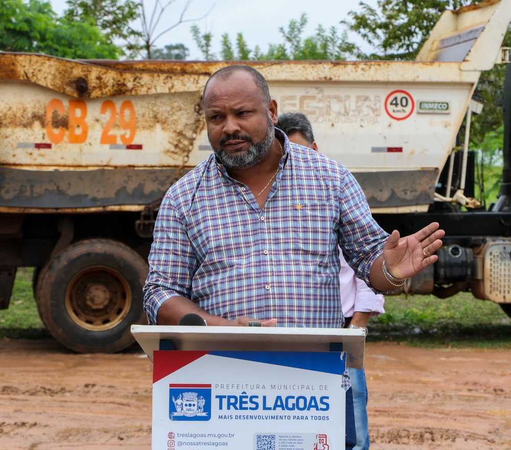 Guerreiro autoriza início das obras de pavimentação e drenagem na orla da 2ª lagoa