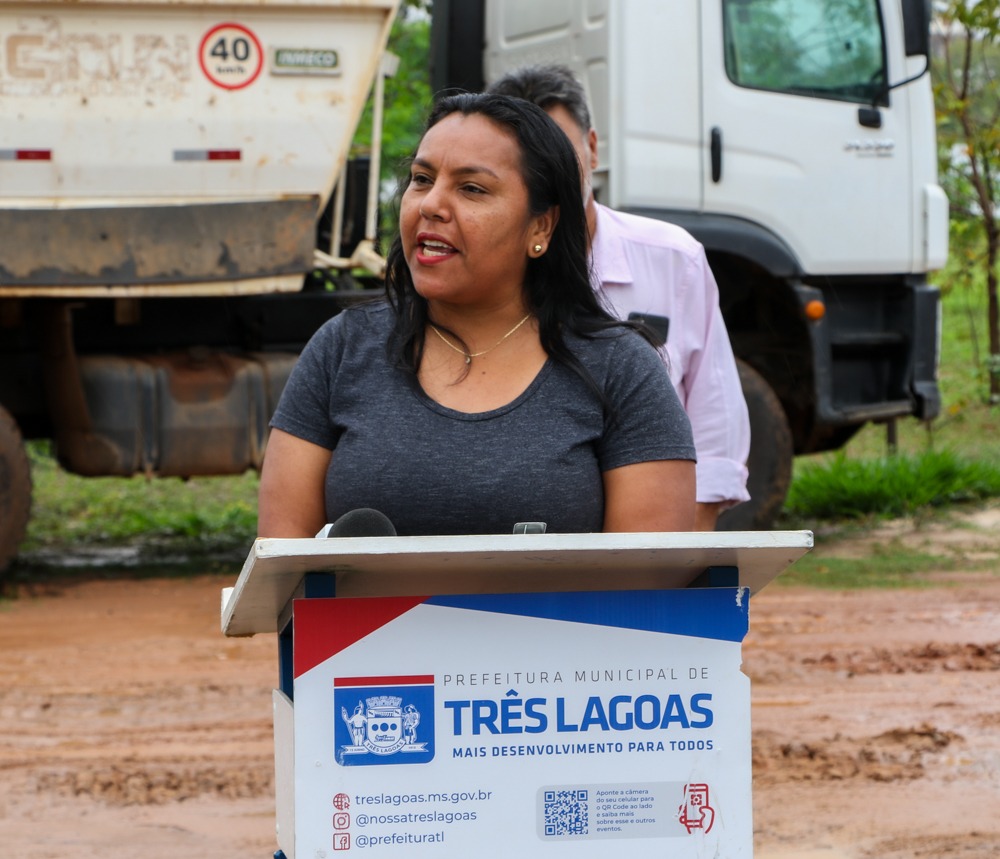 Guerreiro autoriza início das obras de pavimentação e drenagem na orla da 2ª lagoa