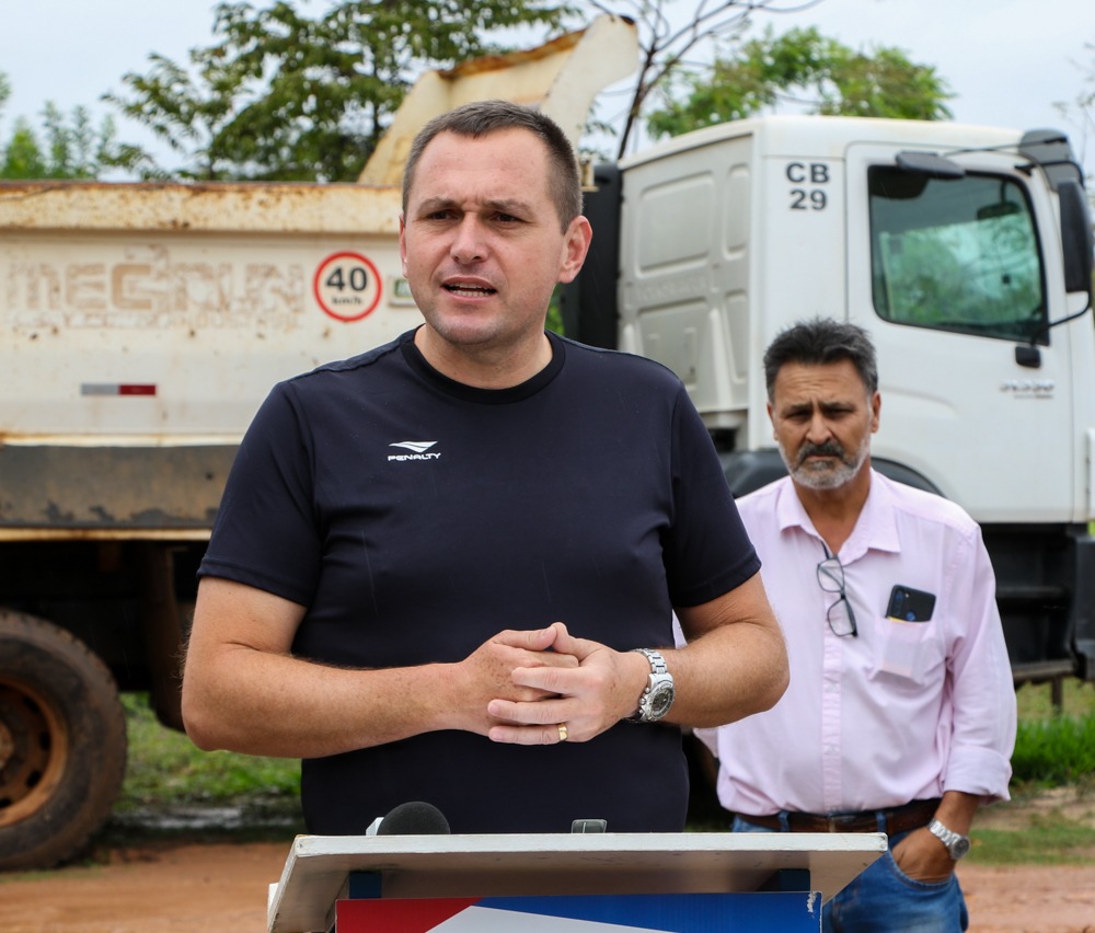 Guerreiro autoriza início das obras de pavimentação e drenagem na orla da 2ª lagoa