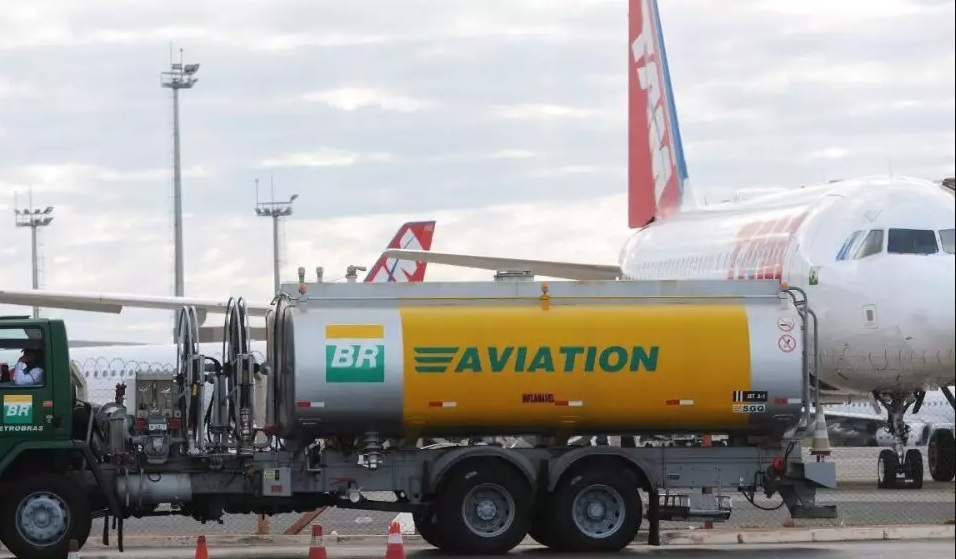 Petrobrás: preço do querosene de aviação cai 0,84% a partir de sábado Petrobrás: preço do querosene de aviação cai 0,84% a partir de sábado