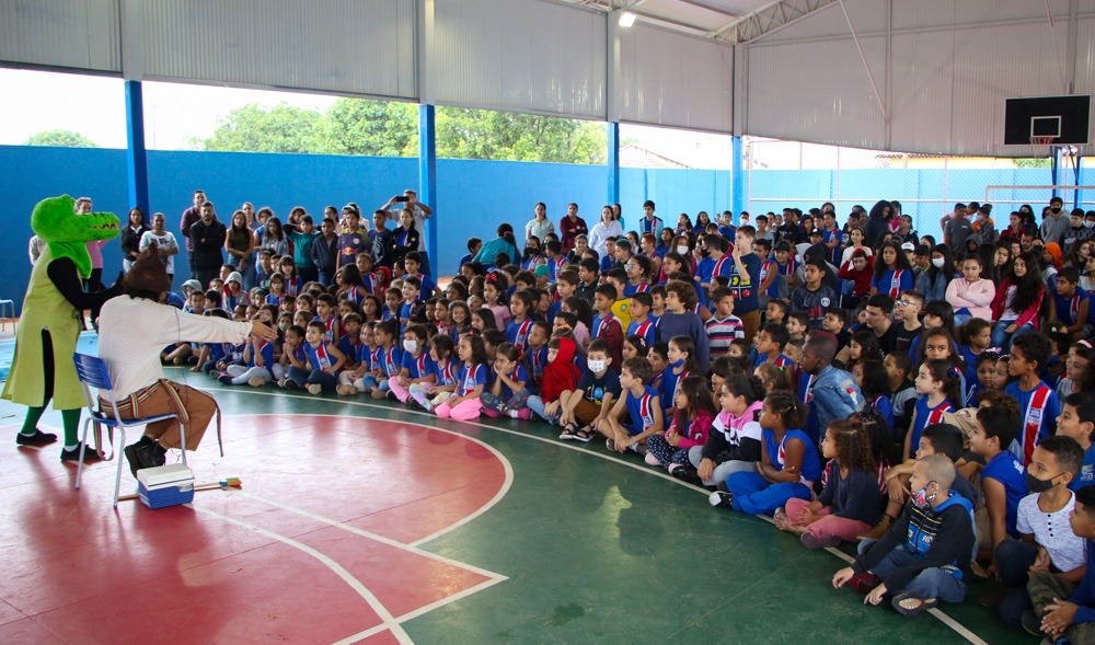 Alunos da Escola <em>“Maria Eulália Vieira”</em> são os primeiros a receberem a peça teatral <em>“Vamos juntos combater as queimadas”</em>