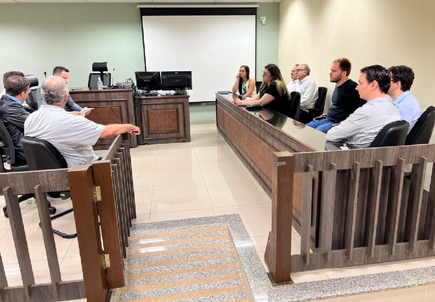 Empresa de celulose em Inocência apresenta Plano Estratégico de Organização Territorial ao MPMS