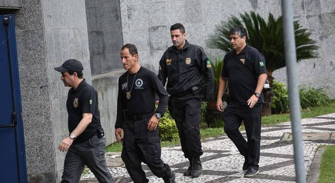 PF faz operação contra desvios na saúde em São Paulo PF faz operação contra desvios na saúde em São Paulo