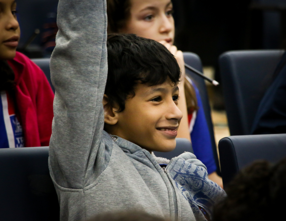 Alunos da Escola “Ramez Tebet” recebem palestra alusiva à Semana da Árvore