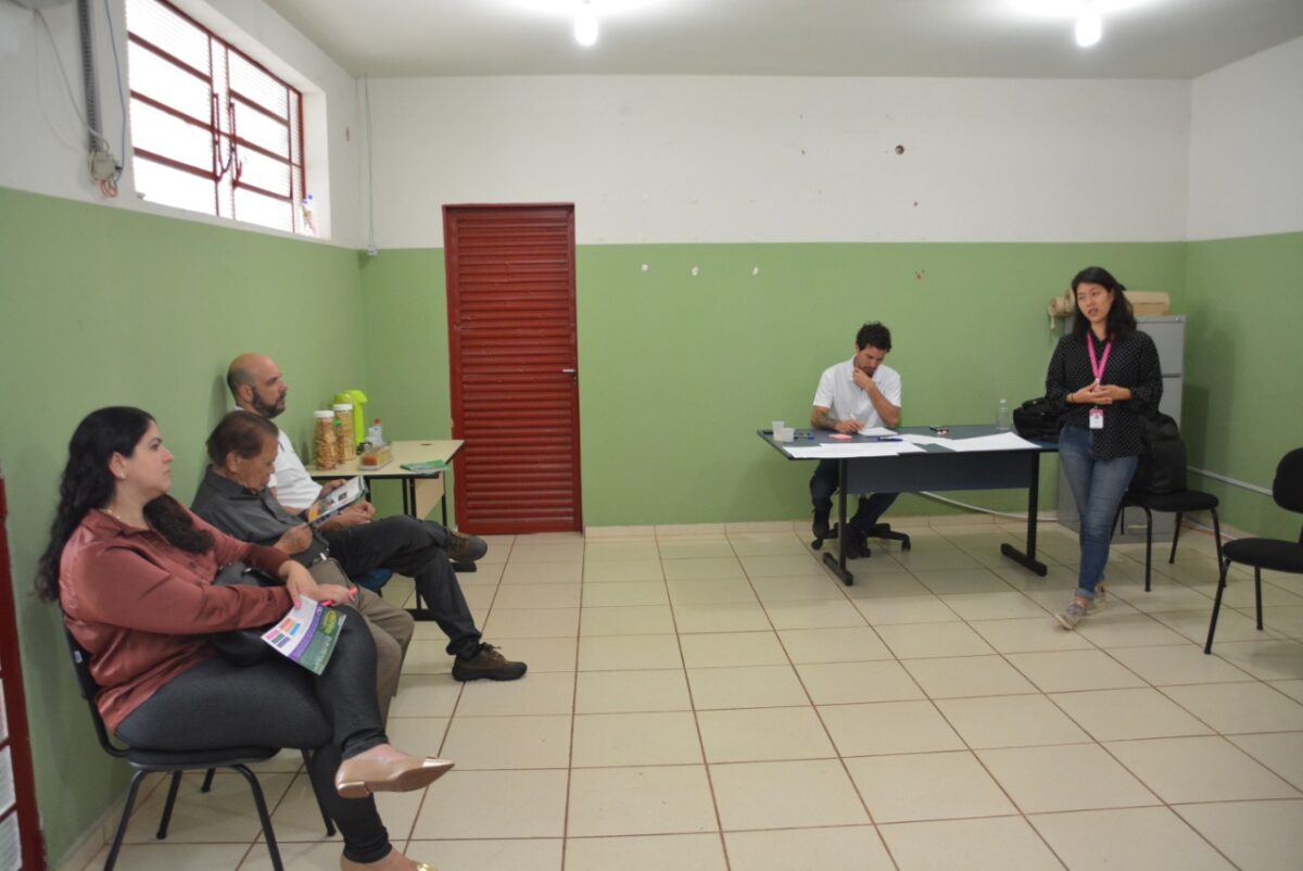 Bataguassu (MS)- Prefeito Akira participa de reunião para formalização do Conselho Consultivo Comunitário da Cesp Bataguassu (MS)- Prefeito Akira participa de reunião para formalização do Conselho Consultivo Comunitário da Cesp