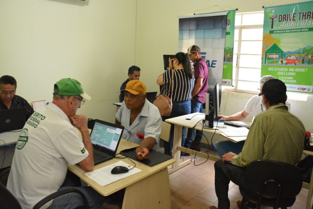 <strong>Através da parceria com a Prefeitura, produtores rurais e assentados de Bataguassu recebem atendimentos do Incra </strong> <strong>Através da parceria com a Prefeitura, produtores rurais e assentados de Bataguassu recebem atendimentos do Incra </strong>
