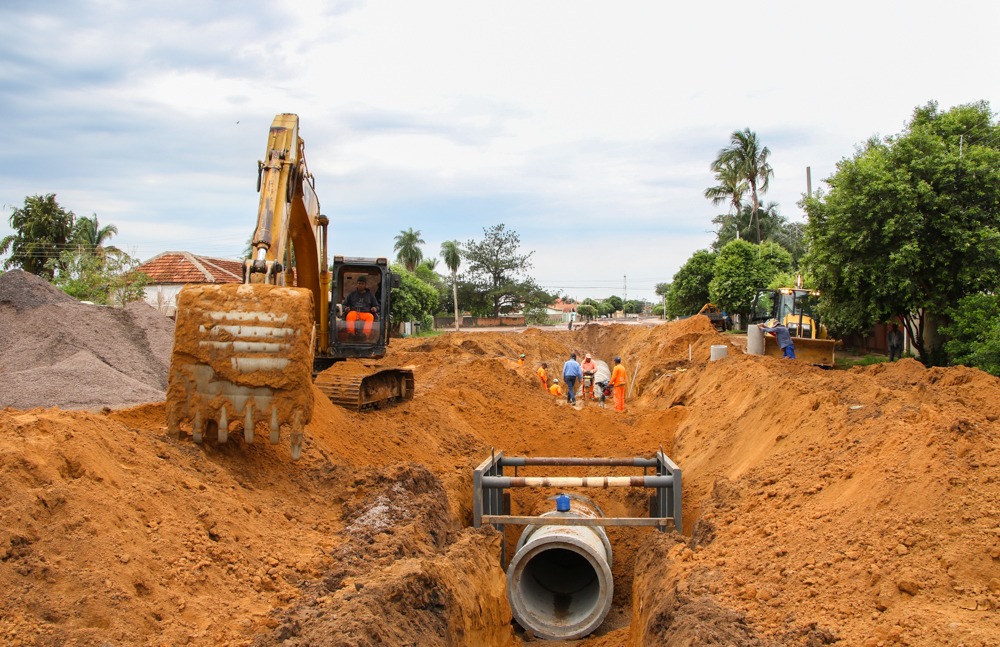 Obras da Avenida Custódio Andries continuam avançando em Três Lagoas Obras da Avenida Custódio Andries continuam avançando em Três Lagoas