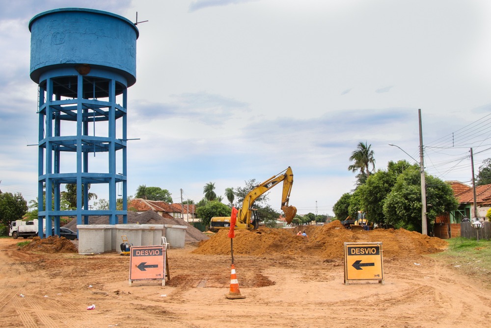 Obras da Avenida Custódio Andries continuam avançando em Três Lagoas Obras da Avenida Custódio Andries continuam avançando em Três Lagoas