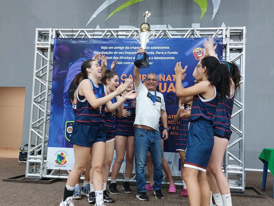 Três Lagoas é tricampeã estadual sub-17 de basquete feminino Três Lagoas é tricampeã estadual sub-17 de basquete feminino