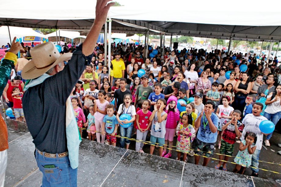 Dia das Crianças – Festividades promovida Prefeitura reúnem cerca de 8 mil pessoas