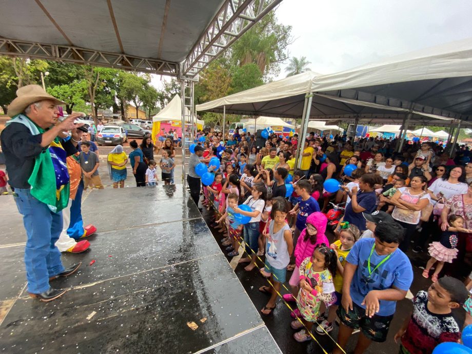 Dia das Crianças – Festividades promovida Prefeitura reúnem cerca de 8 mil pessoas