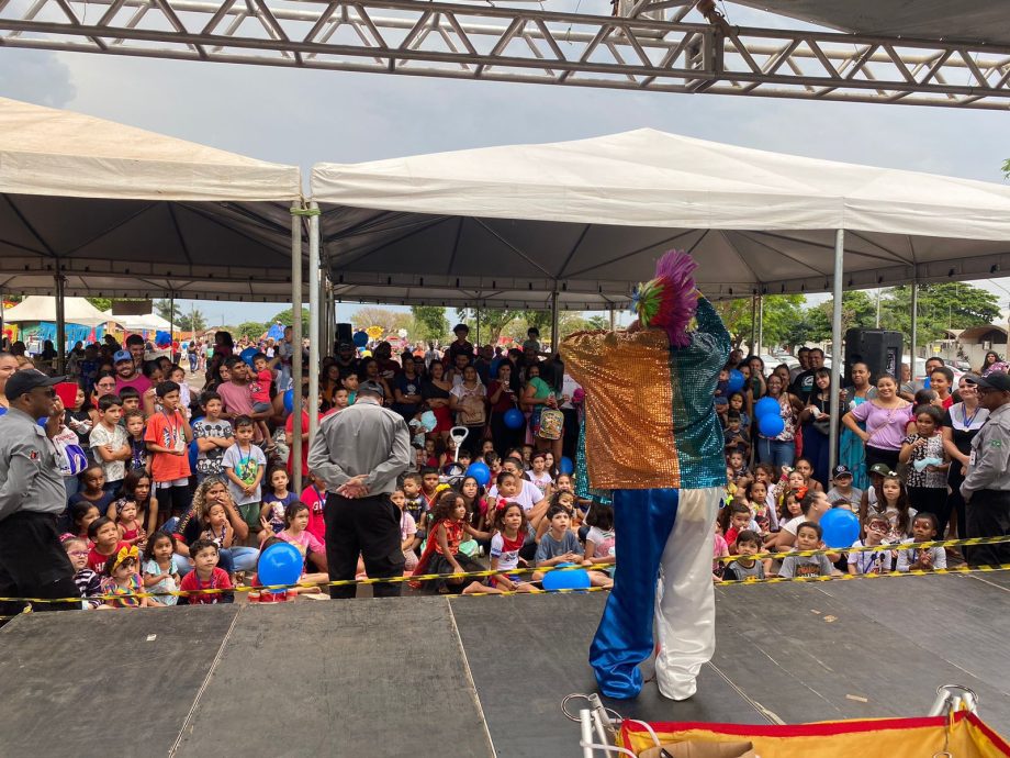 Dia das Crianças – Festividades promovida Prefeitura reúnem cerca de 8 mil pessoas