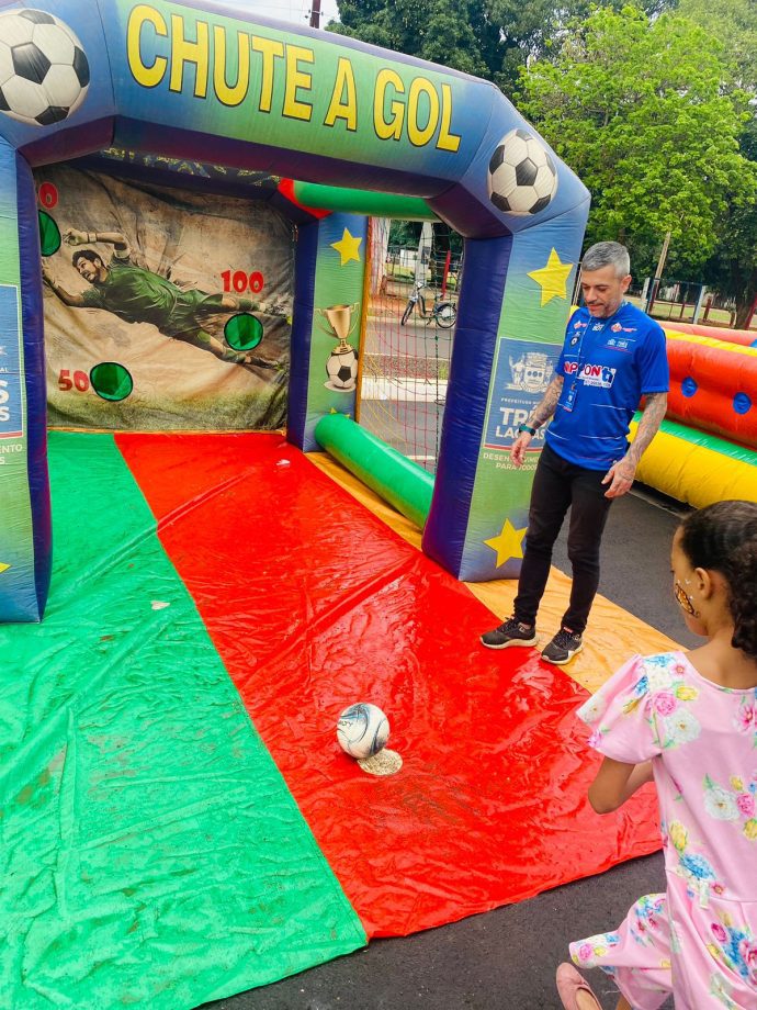 Dia das Crianças – Festividades promovida Prefeitura reúnem cerca de 8 mil pessoas