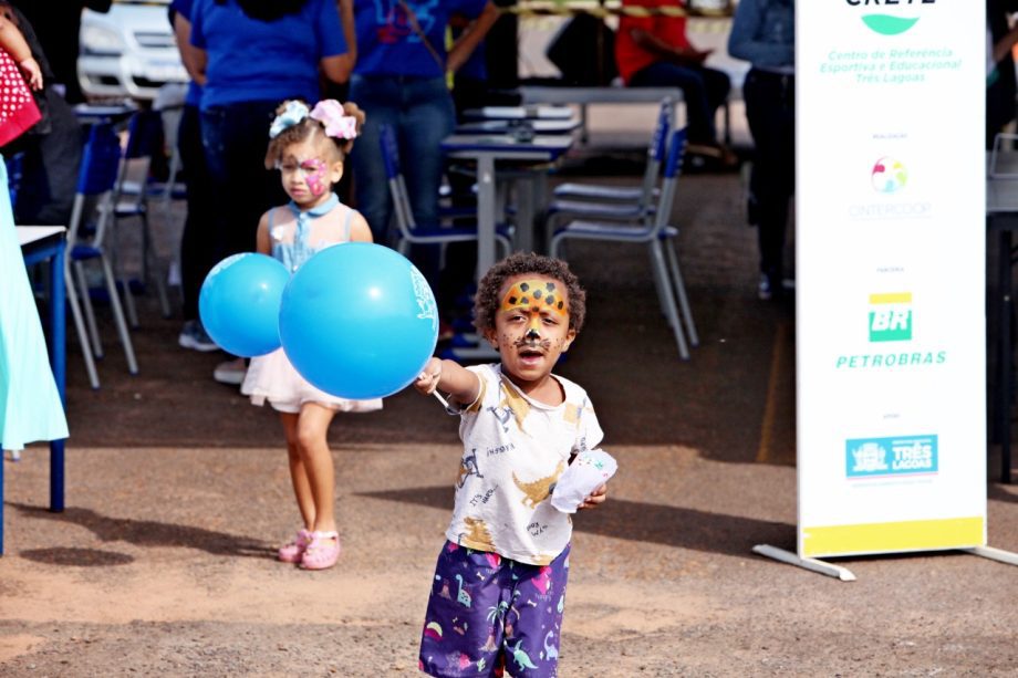 Dia das Crianças – Festividades promovida Prefeitura reúnem cerca de 8 mil pessoas