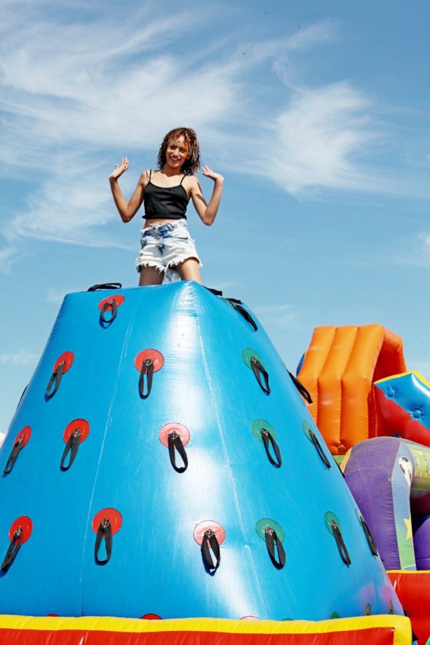 Dia das Crianças – Festividades promovida Prefeitura reúnem cerca de 8 mil pessoas