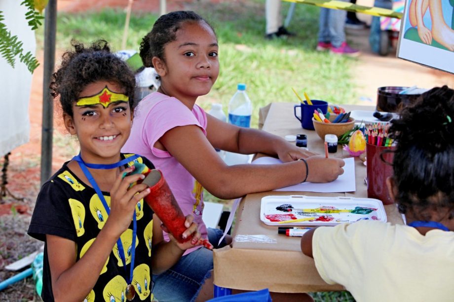 Dia das Crianças – Festividades promovida Prefeitura reúnem cerca de 8 mil pessoas