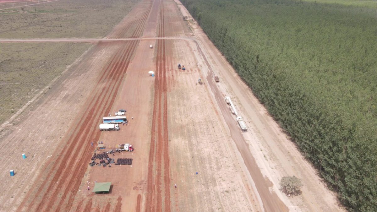 <strong>Peças instalar na maior fábrica de celulose do mundo estão sendo produzidas em vários países</strong>