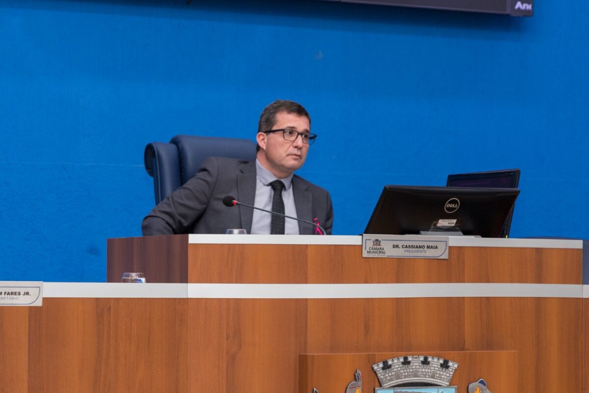 Vereadores aprovam pl que disponibiliza lista de espera de consultas e procedimentos 