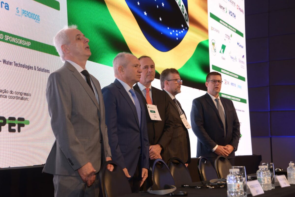 Congresso e Exposição Internacional de Celulose e Papel iniciou hoje em SP Congresso e Exposição Internacional de Celulose e Papel iniciou hoje em SP