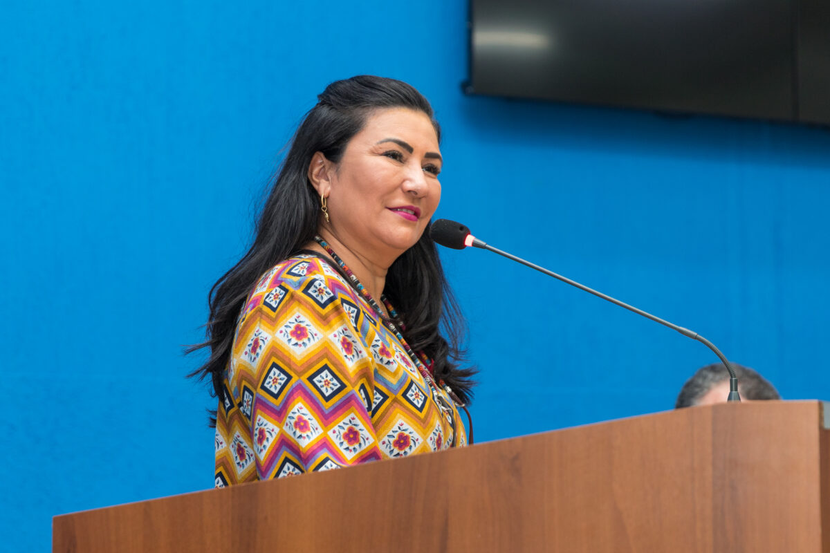 Câmara promove conscientização de servidores sobre prevenção ao câncer de mamas e colo do útero