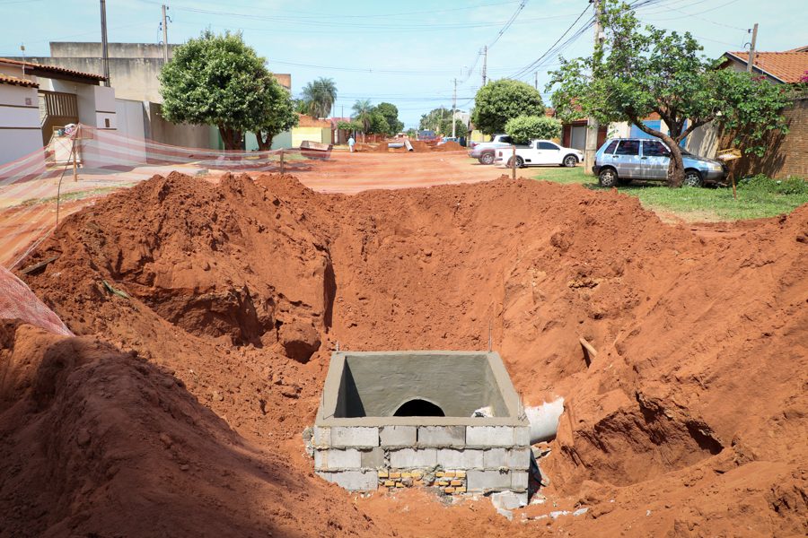 CIDADE EM OBRAS: Obras de pavimentação e Drenagem no bairro Quinta da Lagoa está 67% concluída e continua avançando CIDADE EM OBRAS: Obras de pavimentação e Drenagem no bairro Quinta da Lagoa está 67% concluída e continua avançando