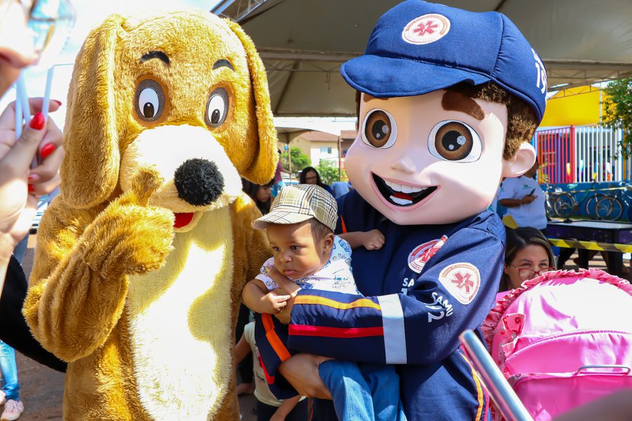 Dia das Crianças – Festividades promovida Prefeitura reúnem cerca de 8 mil pessoas