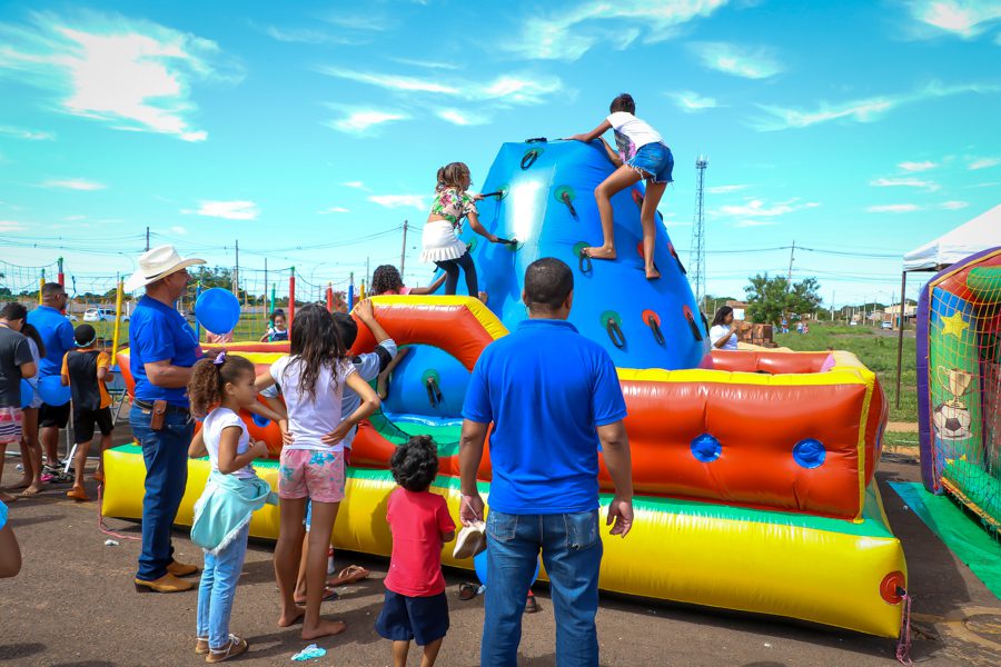 Dia das Crianças – Festividades promovida Prefeitura reúnem cerca de 8 mil pessoas