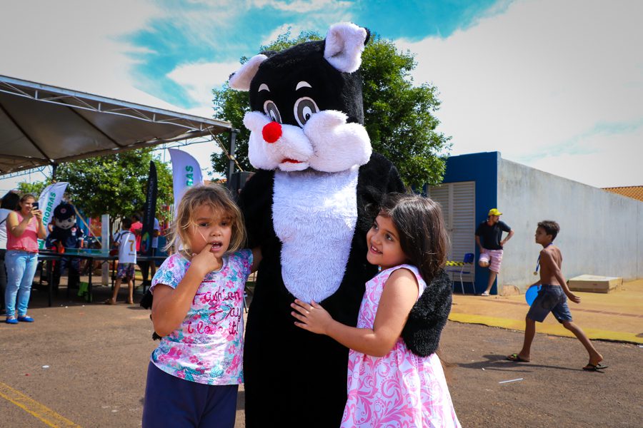 Dia das Crianças – Festividades promovida Prefeitura reúnem cerca de 8 mil pessoas