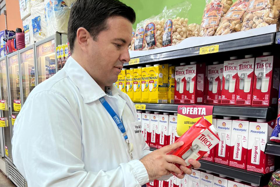 <strong>Senai pode te ajudar com novas regras para rótulos de alimentos</strong> <strong>Senai pode te ajudar com novas regras para rótulos de alimentos</strong>