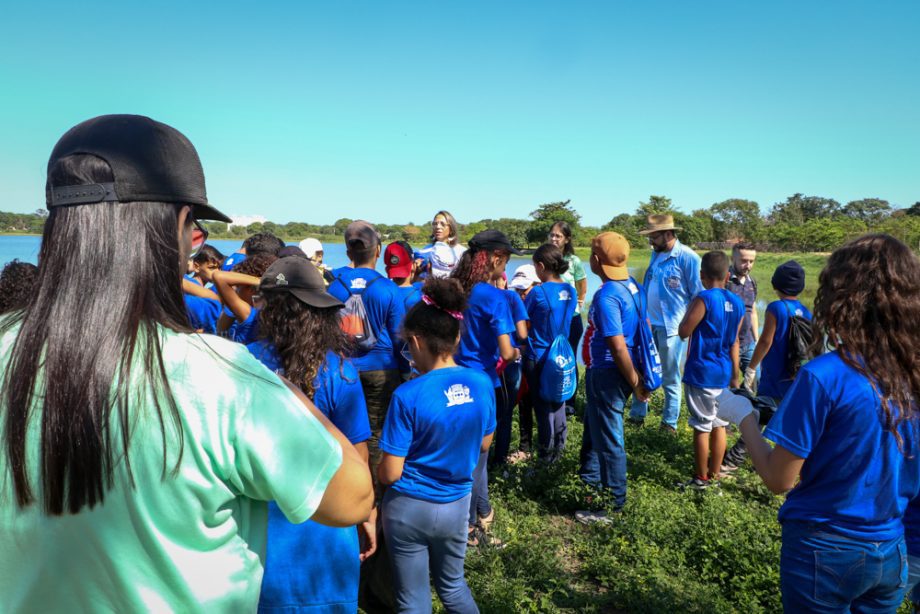 Alunos da Escola Profº. Ramez Tebet participam da Ação Lixo Zero na 2ª Lagoa