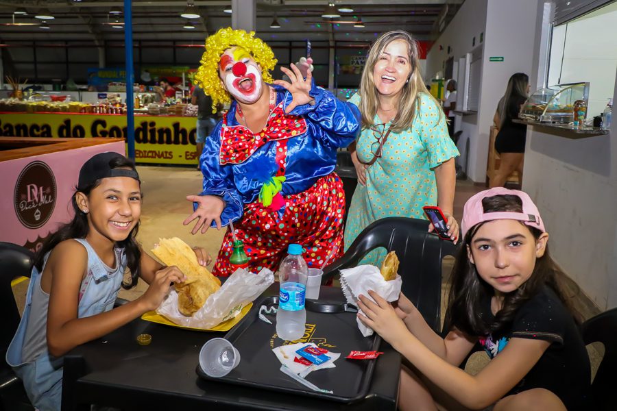 Dia das Crianças – Festividades promovida Prefeitura reúnem cerca de 8 mil pessoas