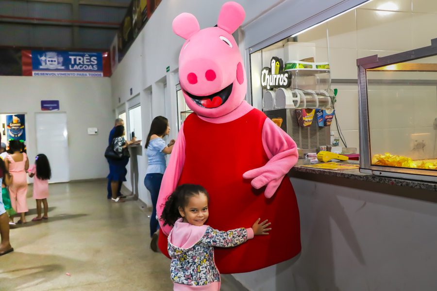 Dia das Crianças – Festividades promovida Prefeitura reúnem cerca de 8 mil pessoas