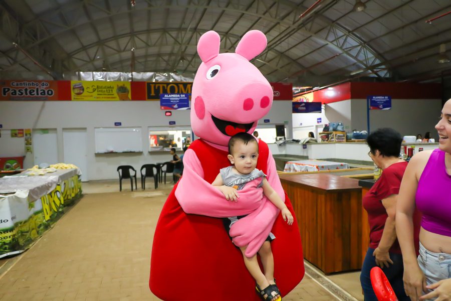 Dia das Crianças – Festividades promovida Prefeitura reúnem cerca de 8 mil pessoas