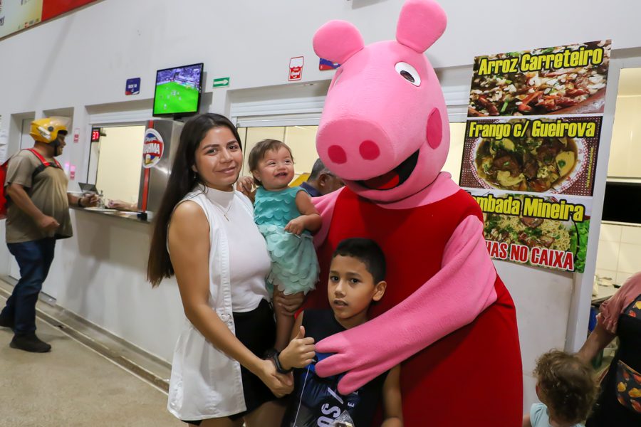 Dia das Crianças – Festividades promovida Prefeitura reúnem cerca de 8 mil pessoas