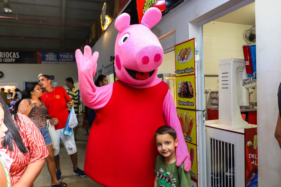 Dia das Crianças – Festividades promovida Prefeitura reúnem cerca de 8 mil pessoas