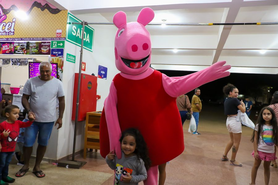 Dia das Crianças – Festividades promovida Prefeitura reúnem cerca de 8 mil pessoas