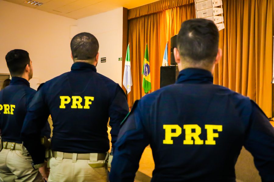 Alunos da REME se apresentam na 12ª edição do “FETRAN” Alunos da REME se apresentam na 12ª edição do “FETRAN”