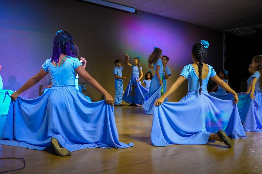 Alunos da REME se apresentam na 12ª edição do “FETRAN” Alunos da REME se apresentam na 12ª edição do “FETRAN”